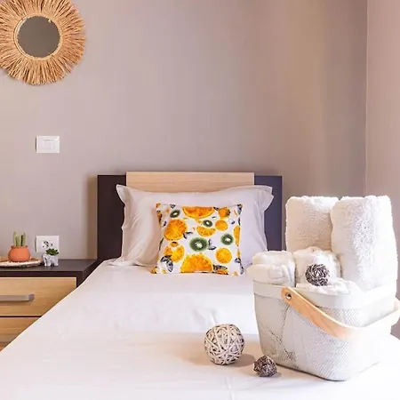 Potam'sea Bliss 35- Front, Sun Beds&parking Himarë